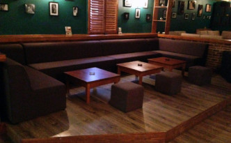 Canapea Pub